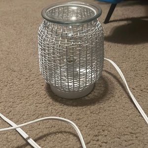 - Scentsy warmer